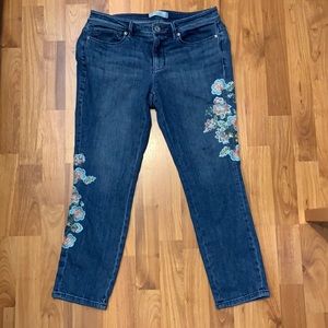 J. Jill Size 6 Authentic Fit Cropped Embroidered